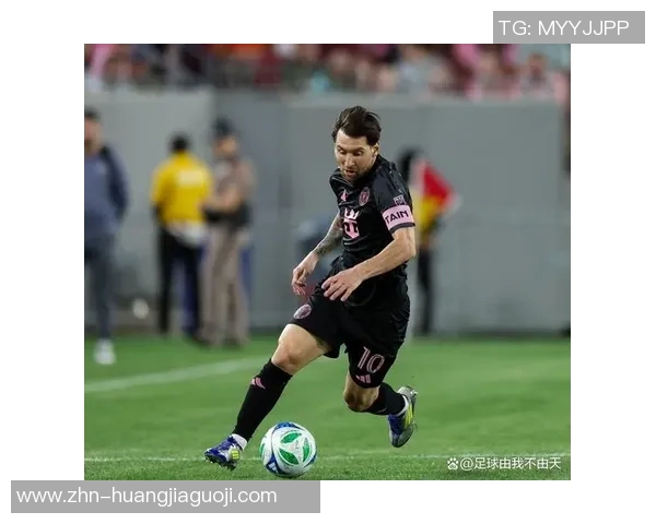 足球3号球星的崛起与挑战：他如何改变比赛格局与未来发展方向